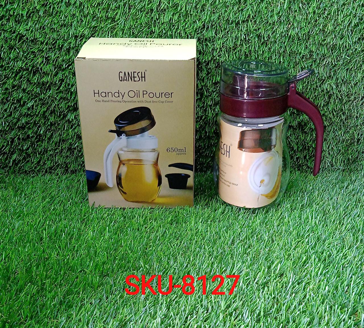 Small nozzle stainless steel oil container. Small nozzle stainless steel oil container.